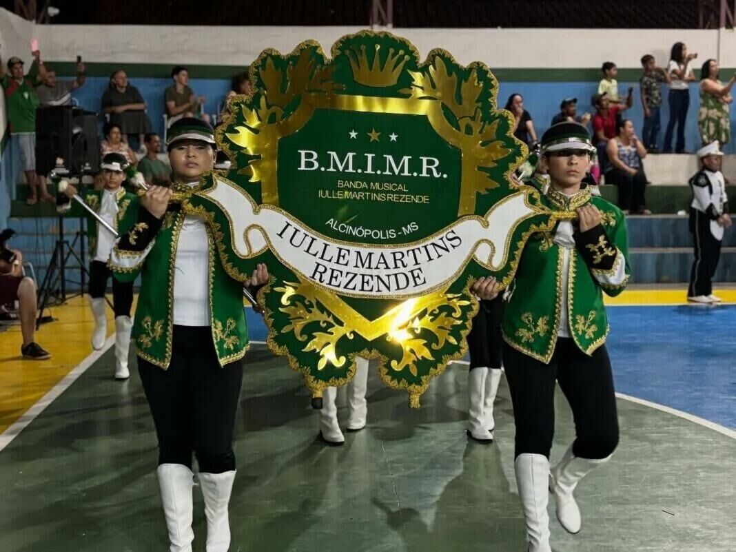 Imagem de compartilhamento para o artigo Banda Iulle Martins Rezende abre inscrições e convida novos talentos em Alcinópolis da MS Todo dia